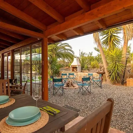 Casa Del Fuego Nyaraló Moya