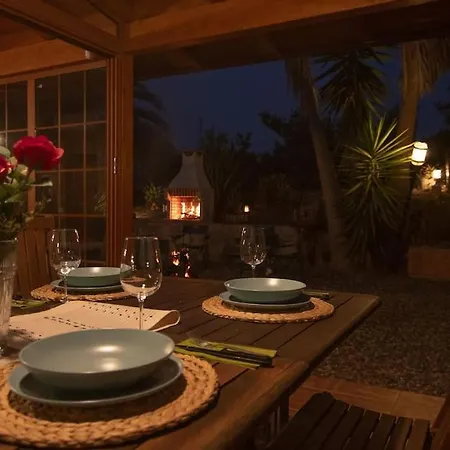 Casa Del Fuego * Moya