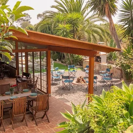 Casa Del Fuego Мойя